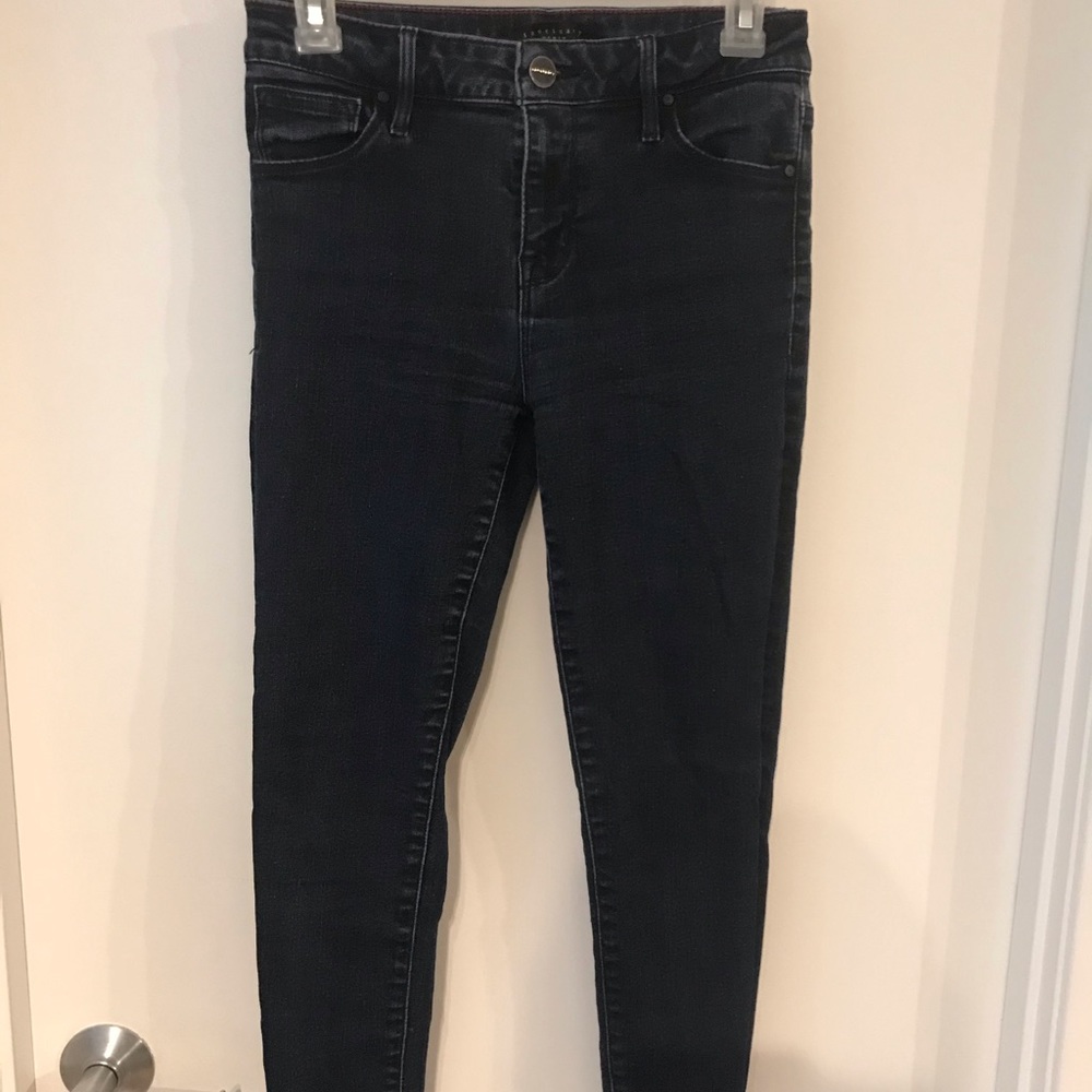 High Waisted Skinny Jeans with Frayed Hemline